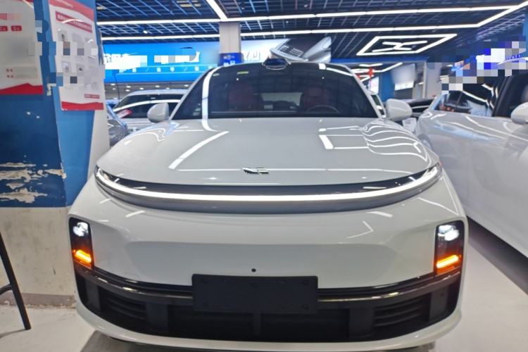 Li Auto L7 2023 — 2