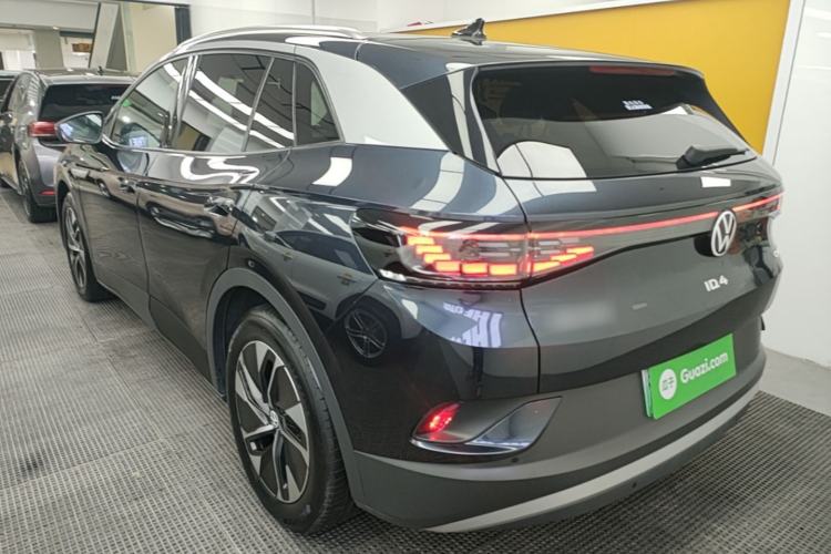 Volkswagen ID.4 CROZZ 2024 — 4