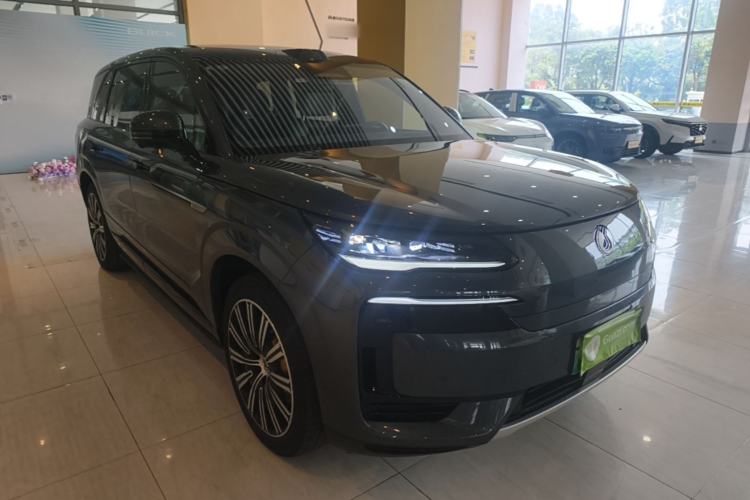 Denza N9 2025 — 3