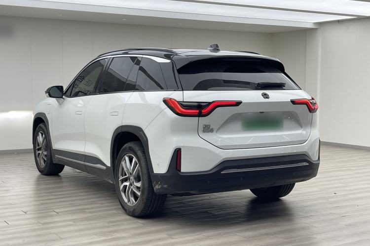 NIO ES6 2022 — 4