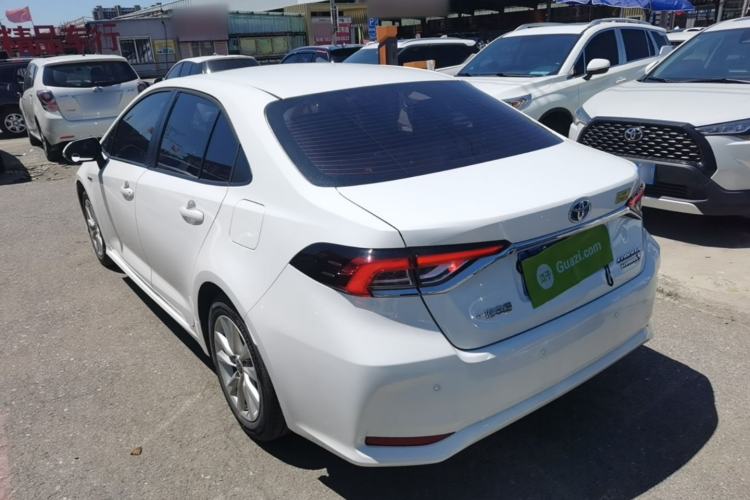 Toyota Corolla 2023 — 4