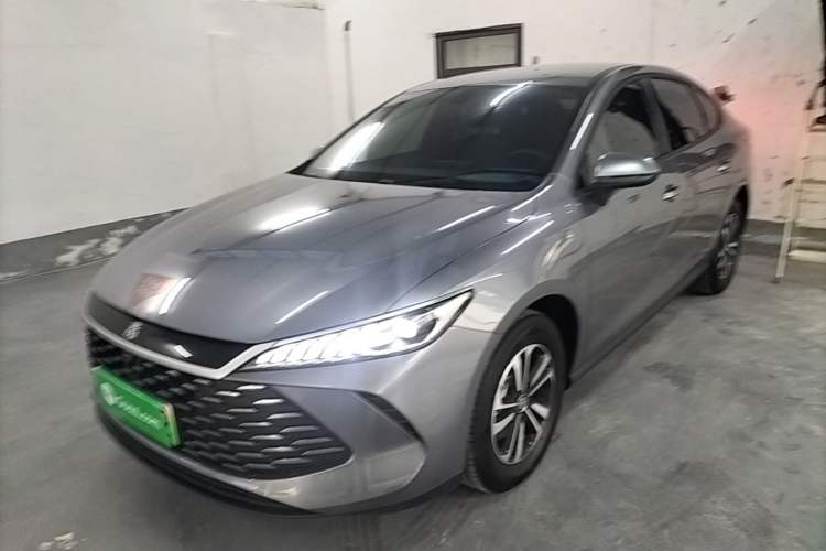 BYD Qin Plus 2025 — фото 1
