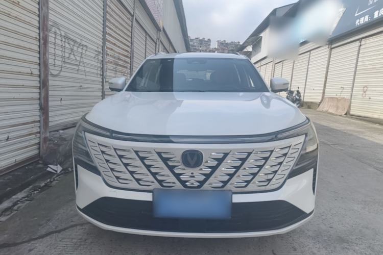 ChangAn CS75 PLUS 2025 — фото 2