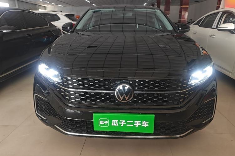 Volkswagen Passat 2025 — 2