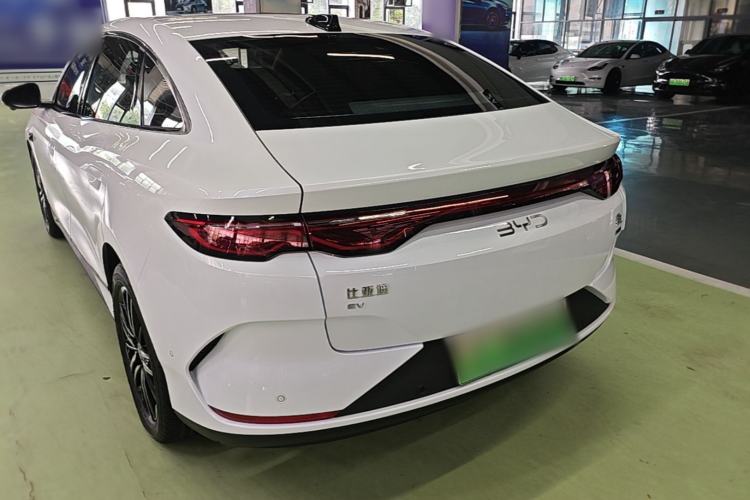 BYD Qin L 2025 — фото 4