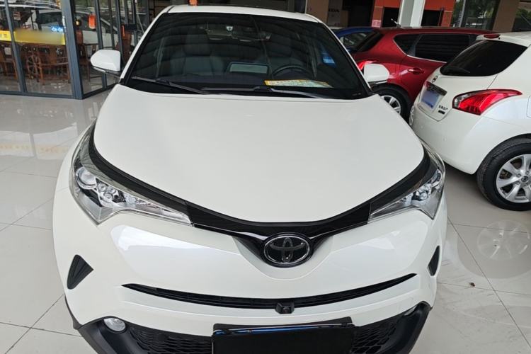 Toyota C-HR 2020 — 2