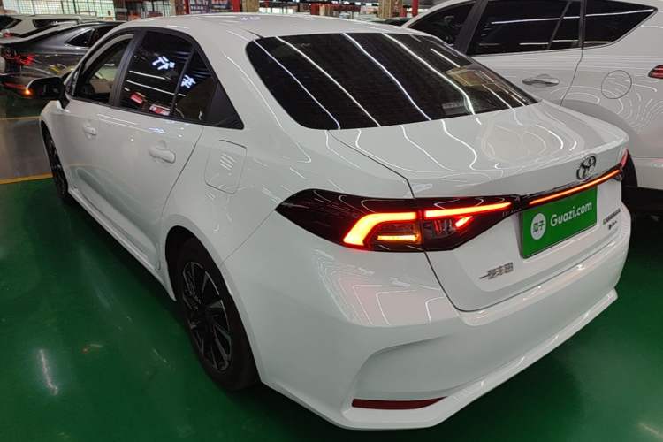 Toyota Corolla 2026 — 4