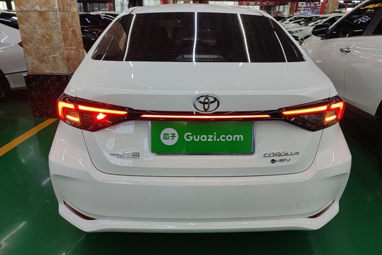 Toyota Corolla 2026 — 5