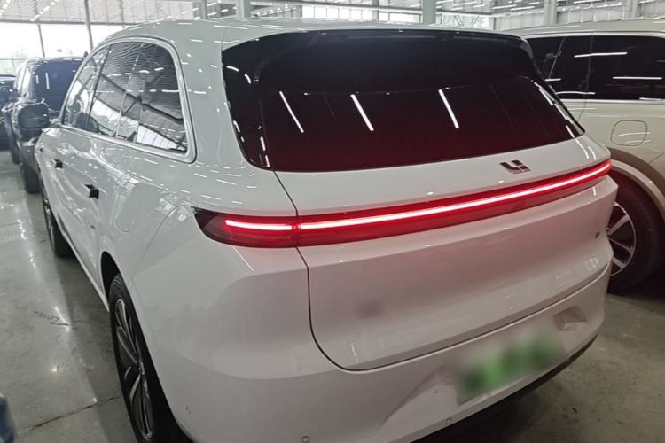 Li Auto L6 2024 — 4