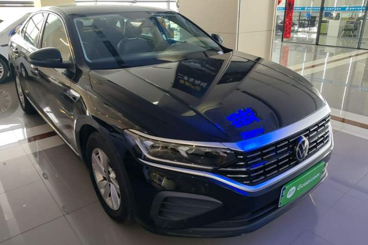 Volkswagen Passat 2024 — 3