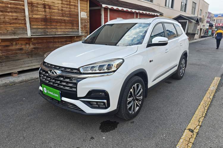 Chery Tiggo 8 2023 — фото 1