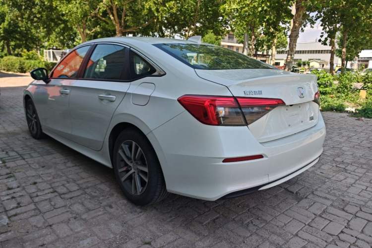 Honda Civic 2022 — 4
