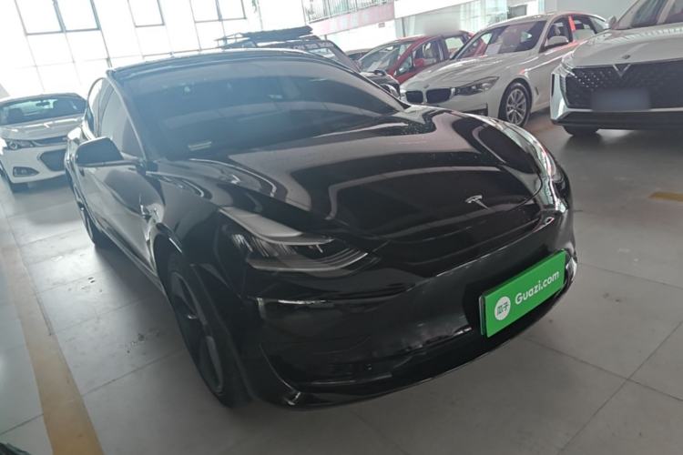 Tesla Model 3 2020 — 3