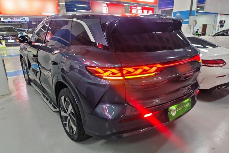 BYD Tang L 2025 — 4
