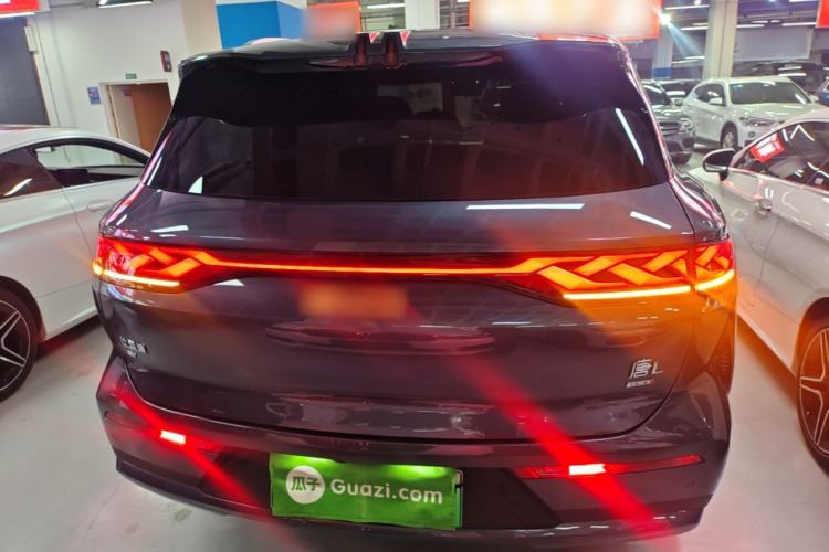 BYD Tang L 2025 — 5