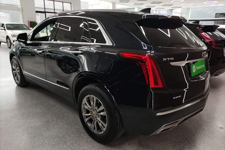 Cadillac XT5 2020 — фото 4