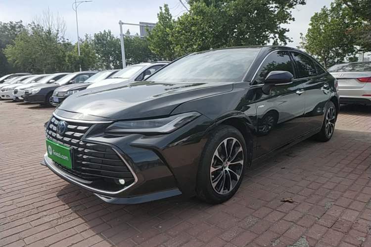 Toyota Avalon 2023 — фото 1