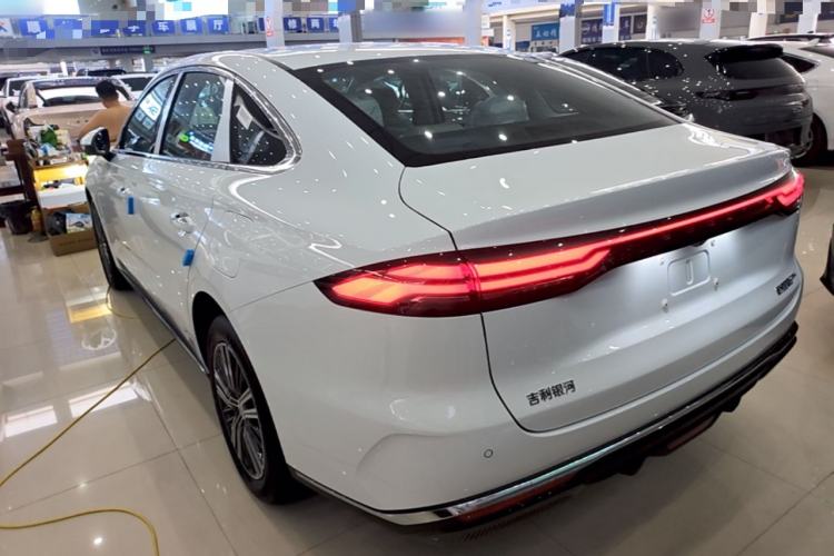 Geely Galaxy Stellar 6 2026 — 4