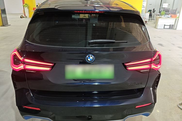 BMW iX3 2022 — 5