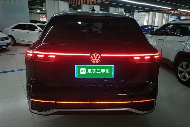Volkswagen Tiguan L 2024 — 5