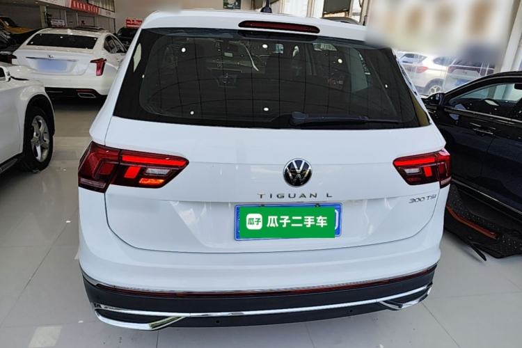 Volkswagen Tiguan L 2023 — 5