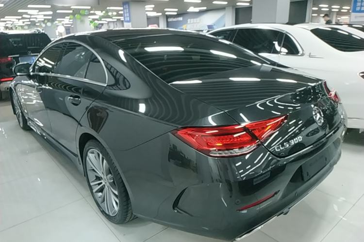 Mercedes-Benz CLS 300 2021 — 4