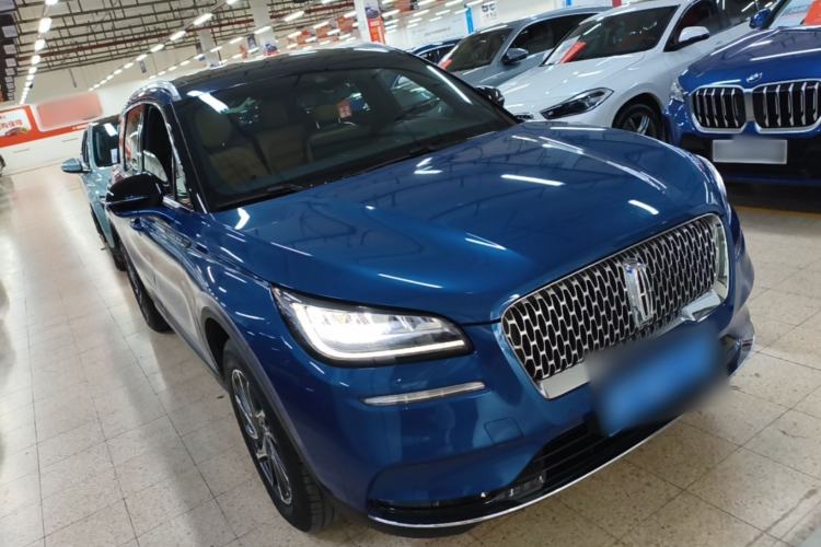 Lincoln Corsair 2021 — 3