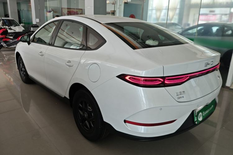 BYD Qin Plus 2025 — фото 4