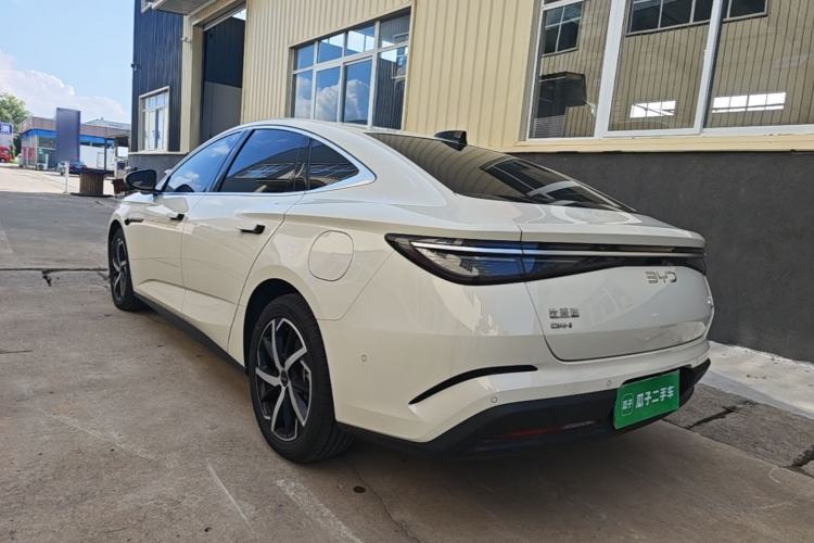 BYD seal 07 dm i 2026 — фото 4