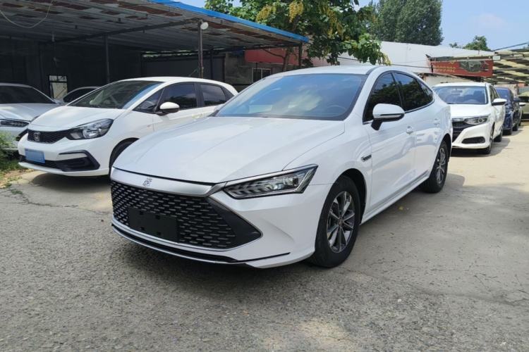 BYD Qin PLUS 2024 — фото 1