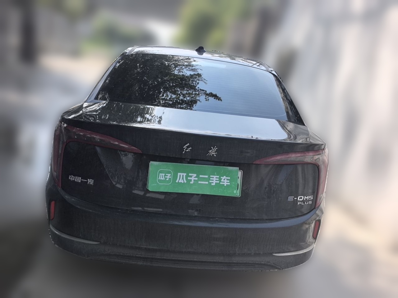 Hongqi E-QM5 2023 — фото 3