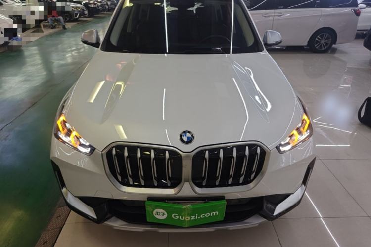 BMW X1 2023 — 2