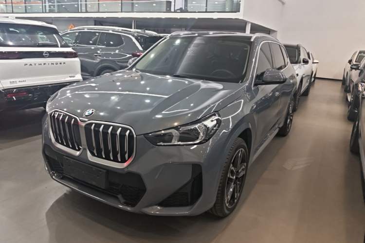 BMW X1 2023 — фото 1