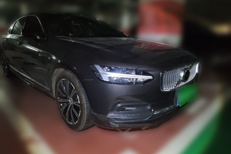 Volvo S90 2021 — 3