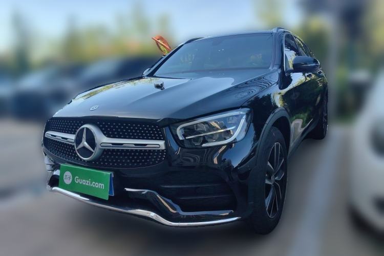 Mercedes-Benz GLC 260 L 2022 — фото 1