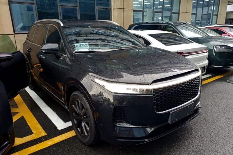 Li Auto ONE 2021 — 3