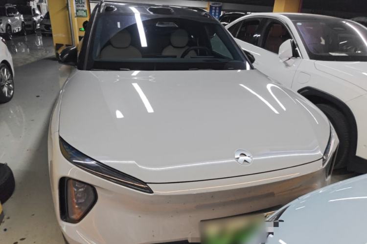 NIO ES6 2024 — 2