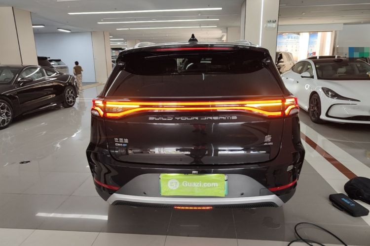 BYD Tang 2022 — 5