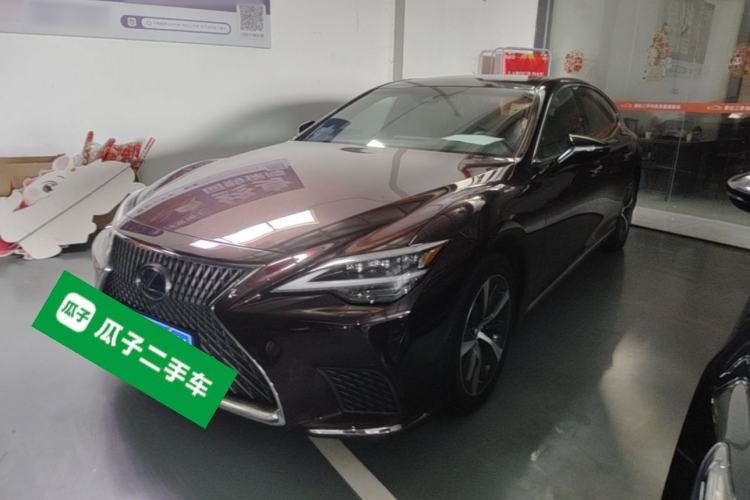 Lexus ls 2021 — фото 1