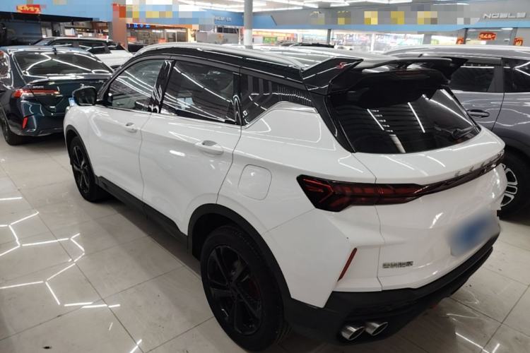 Geely Coolray 2023 — 4