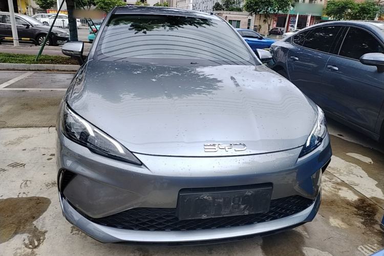 BYD Seal 05 DM-i 2025 — фото 2