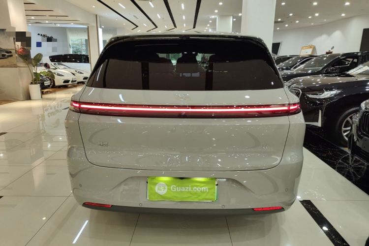 Li Auto L6 2024 — 5