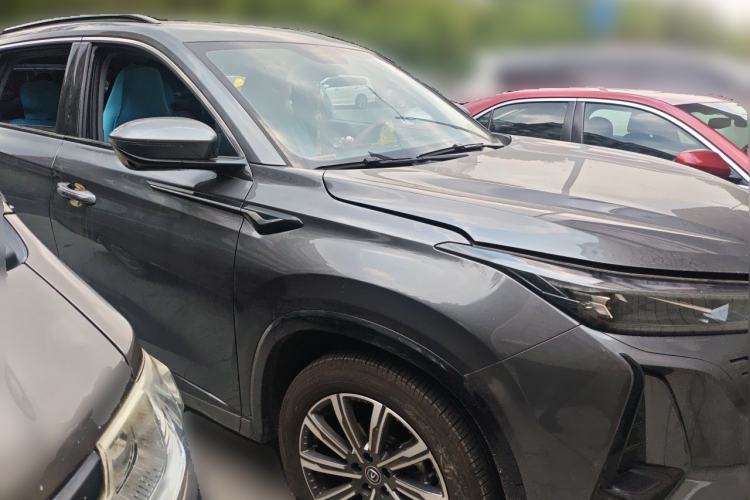 ChangAn CS75 PLUS 2023 — фото 3