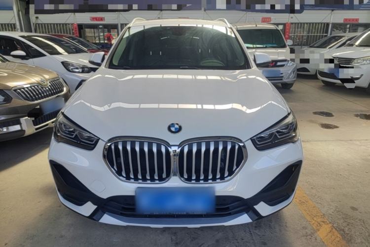 BMW X1 2022 — 2