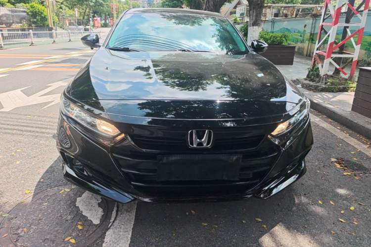 Honda Accord 2022 — 2