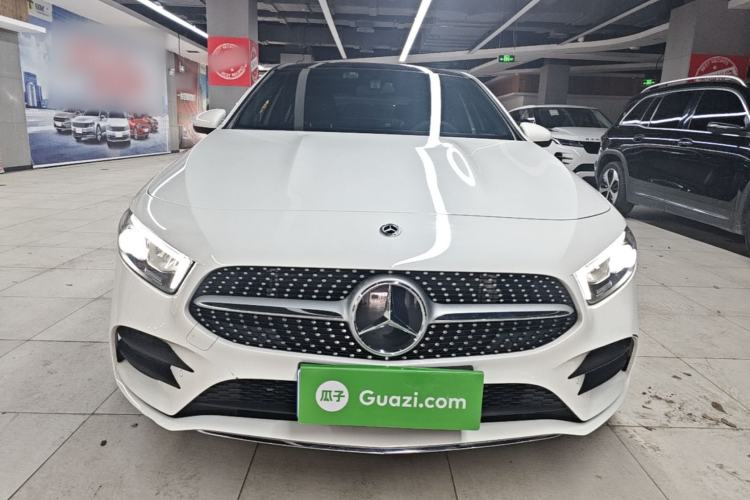 Mercedes-Benz A 200 L 2021 — фото 2