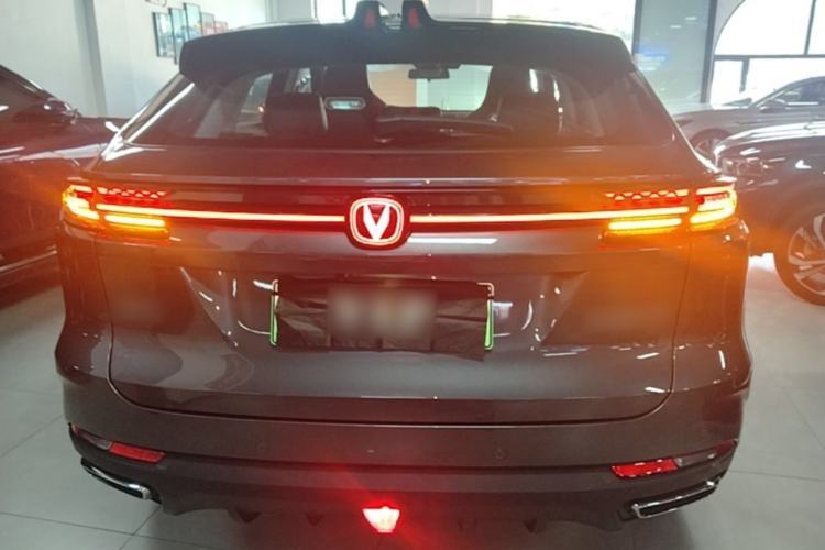 ChangAn UNI-K 2024 — 5