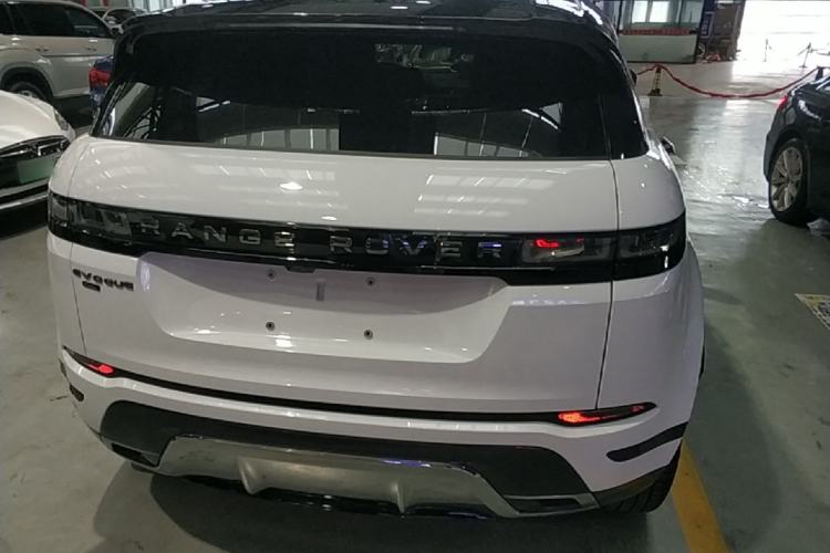 Land Rover Range Rover Evoque 2022 — фото 5