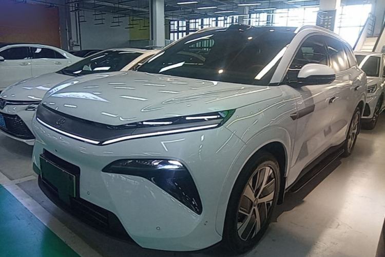BYD Tang L 2025 — фото 1
