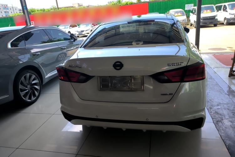 Nissan Altima 2021 — 5